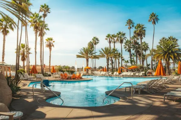 Resort pool in a sponsored Instagram ad